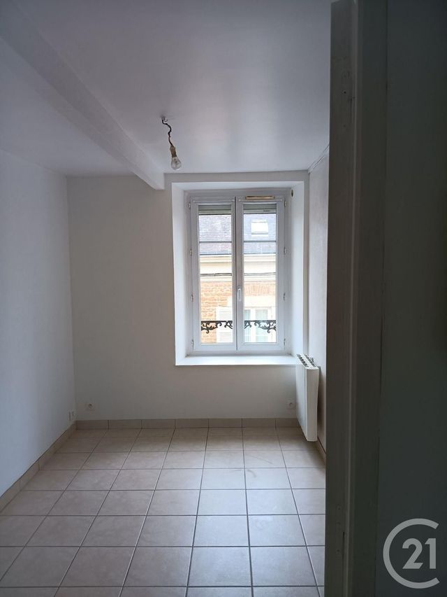Appartement F3 à louer - 3 pièces - 58.9 m2 - ALENCON - 61 - BASSE-NORMANDIE - Century 21 Harmony