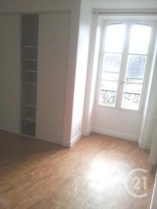 Appartement F2 à louer - 2 pièces - 41.56 m2 - ALENCON - 61 - BASSE-NORMANDIE - Century 21 Harmony