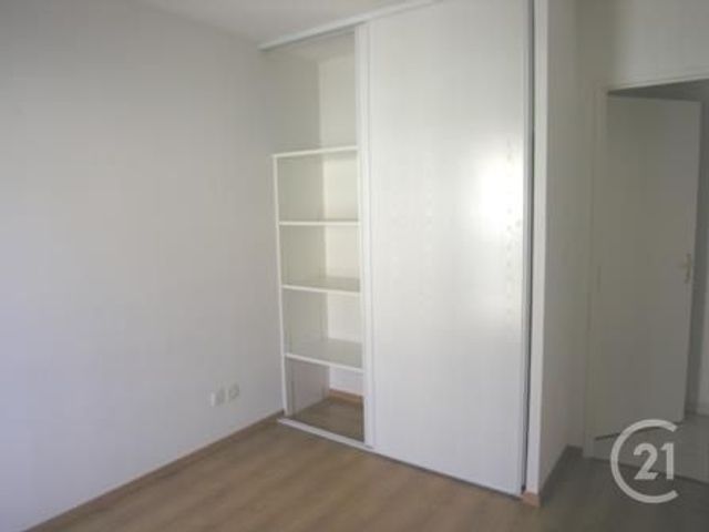 Appartement F2 à louer - 2 pièces - 42.0 m2 - ALENCON - 61 - BASSE-NORMANDIE - Century 21 Harmony