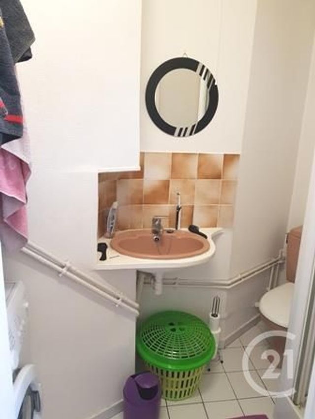 Appartement F2 à louer - 2 pièces - 44.0 m2 - ALENCON - 61 - BASSE-NORMANDIE - Century 21 Harmony