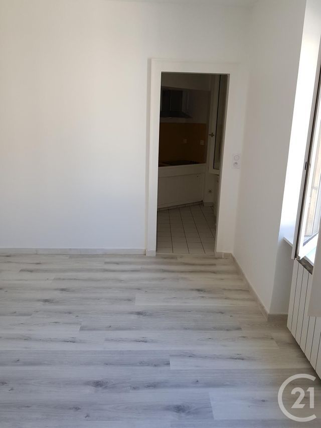 Appartement F2 à louer - 2 pièces - 44.0 m2 - ALENCON - 61 - BASSE-NORMANDIE - Century 21 Harmony