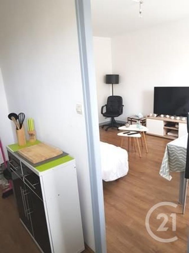 Afficher la photo en grand Appartement F1 à louer - 1 pièce - 30.13 m2 - ALENCON - 61 - BASSE-NORMANDIE - Century 21 Harmony