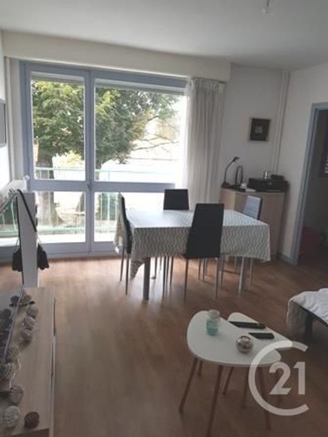 Afficher la photo en grand Appartement F1 à louer - 1 pièce - 30.13 m2 - ALENCON - 61 - BASSE-NORMANDIE - Century 21 Harmony