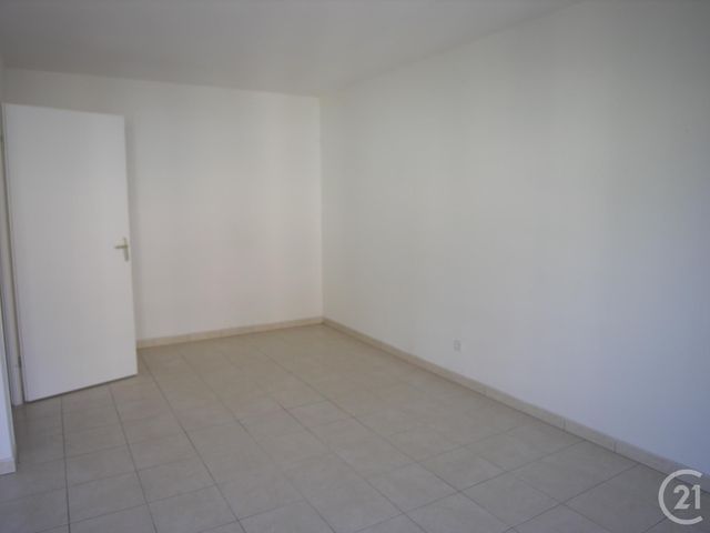 Afficher la photo en grand Appartement F2 à louer - 2 pièces - 43.0 m2 - ALENCON - 61 - BASSE-NORMANDIE - Century 21 Harmony