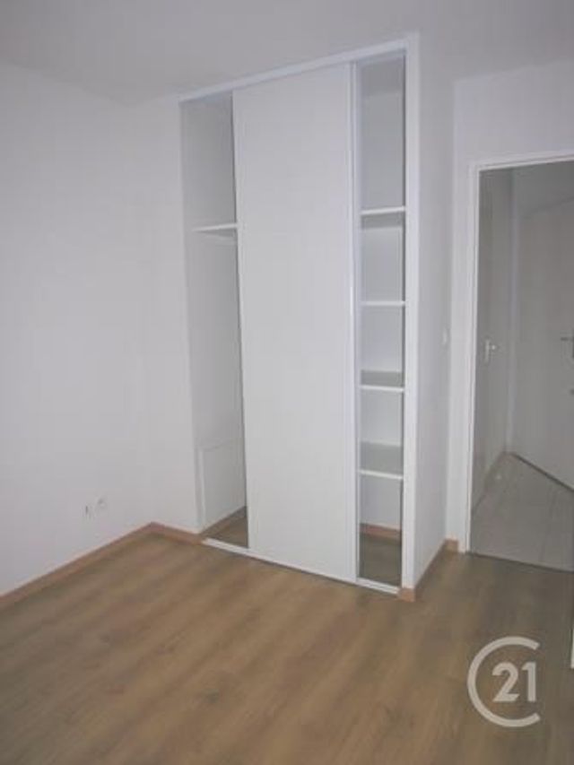Afficher la photo en grand Appartement F2 à louer - 2 pièces - 43.0 m2 - ALENCON - 61 - BASSE-NORMANDIE - Century 21 Harmony