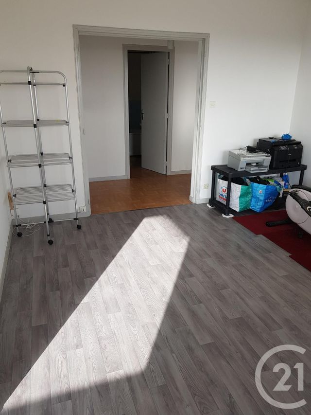 Afficher la photo en grand Appartement F2 à louer - 2 pièces - 48.88 m2 - ALENCON - 61 - BASSE-NORMANDIE - Century 21 Harmony