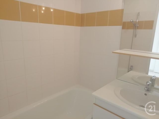 Appartement F2 à louer - 2 pièces - 34.32 m2 - ALENCON - 61 - BASSE-NORMANDIE - Century 21 Harmony