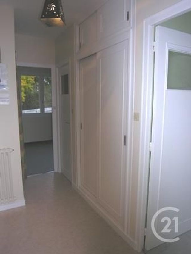 Afficher la photo en grand Appartement F2 à louer - 2 pièces - 45.44 m2 - ALENCON - 61 - BASSE-NORMANDIE - Century 21 Harmony