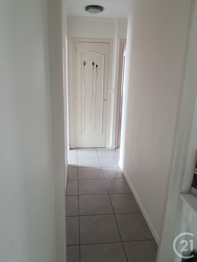 Appartement F3 à louer - 3 pièces - 58.71 m2 - ALENCON - 61 - BASSE-NORMANDIE - Century 21 Harmony