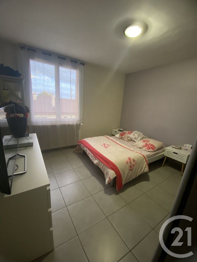 Appartement F3 à louer - 3 pièces - 58.71 m2 - ALENCON - 61 - BASSE-NORMANDIE - Century 21 Harmony