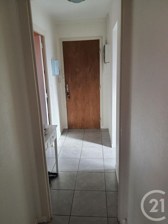 Appartement F3 à louer - 3 pièces - 58.71 m2 - ALENCON - 61 - BASSE-NORMANDIE - Century 21 Harmony