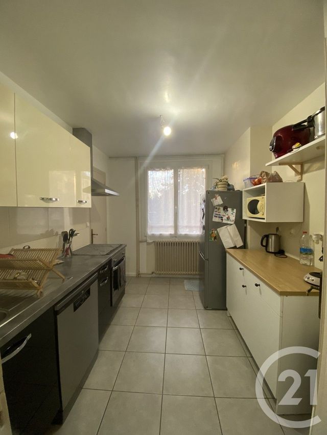 Appartement F3 à louer - 3 pièces - 58.71 m2 - ALENCON - 61 - BASSE-NORMANDIE - Century 21 Harmony