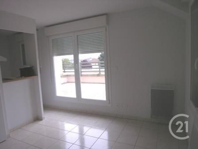 Appartement F2 à louer - 2 pièces - 34.1 m2 - ALENCON - 61 - BASSE-NORMANDIE - Century 21 Harmony