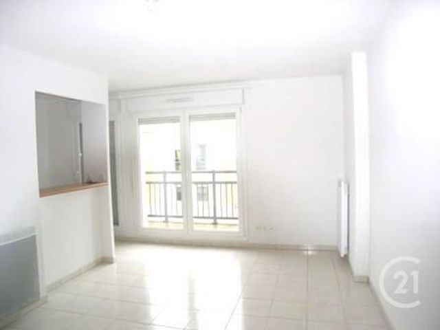 Appartement F2 à louer - 2 pièces - 34.6 m2 - ALENCON - 61 - BASSE-NORMANDIE - Century 21 Harmony