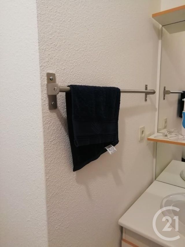 Appartement F2 à louer - 2 pièces - 34.6 m2 - ALENCON - 61 - BASSE-NORMANDIE - Century 21 Harmony