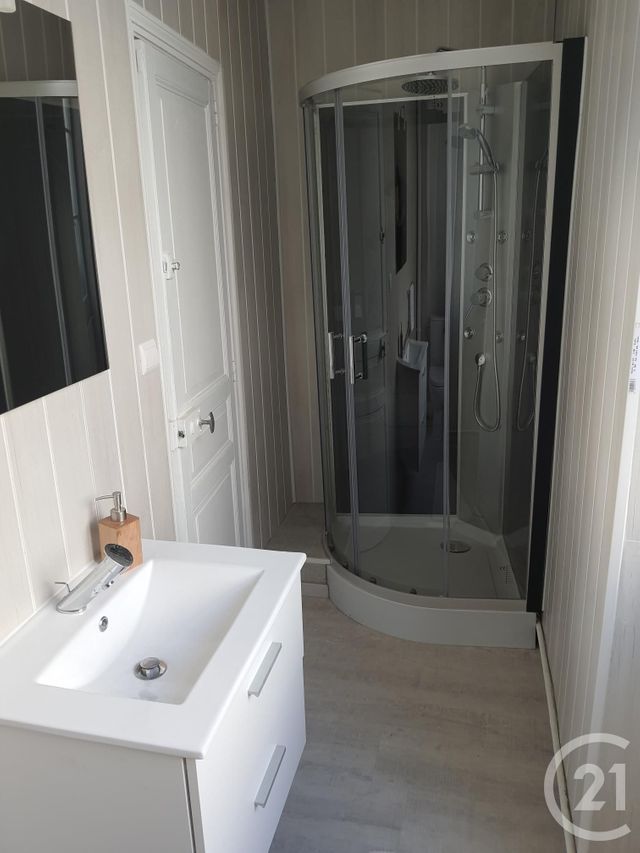 Afficher la photo en grand Appartement F2 à louer - 2 pièces - 51.67 m2 - ALENCON - 61 - BASSE-NORMANDIE - Century 21 Harmony