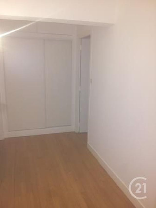 Appartement F5 à louer - 5 pièces - 96.0 m2 - ALENCON - 61 - BASSE-NORMANDIE - Century 21 Harmony Appartement F5 à louer - 5 pièces - 96.0 m2 - ALENCON - 61 - BASSE-NORMANDIE - Century 21 Harmony