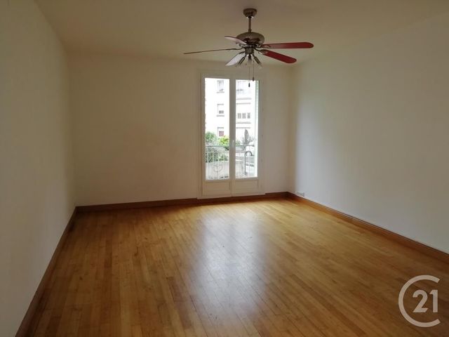 Appartement F5 à louer - 5 pièces - 94.56 m2 - ALENCON - 61 - BASSE-NORMANDIE - Century 21 Harmony
