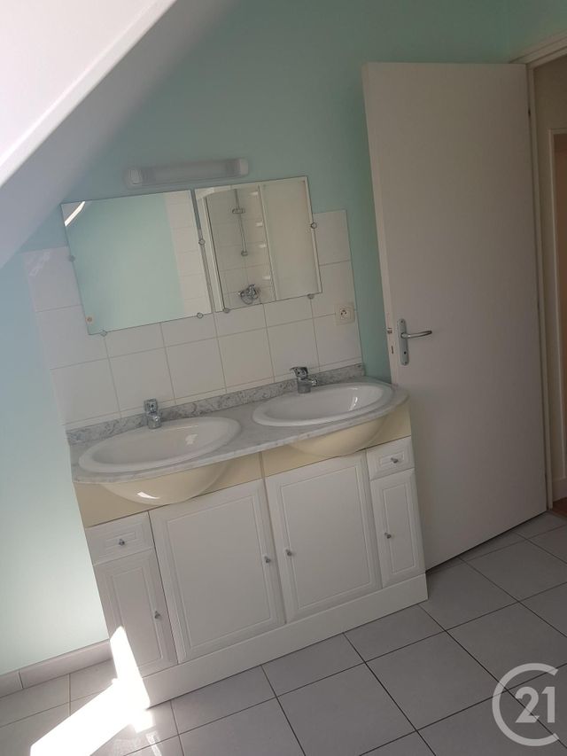 Afficher la photo en grand maison à louer - 4 pièces - 80.15 m2 - LONRAI - 61 - BASSE-NORMANDIE - Century 21 Harmony