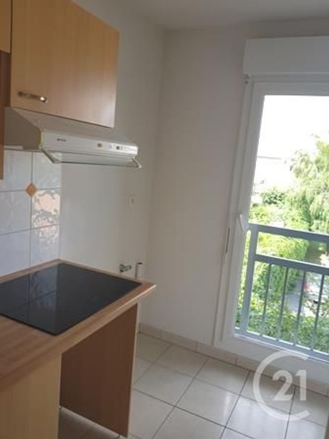 Afficher la photo en grand Appartement F3 à louer - 3 pièces - 54.0 m2 - ALENCON - 61 - BASSE-NORMANDIE - Century 21 Harmony