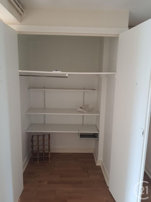 Appartement F5 à louer - 5 pièces - 99.89 m2 - ALENCON - 61 - BASSE-NORMANDIE - Century 21 Harmony