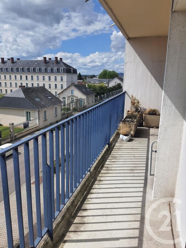 Appartement F5 à louer - 5 pièces - 99.89 m2 - ALENCON - 61 - BASSE-NORMANDIE - Century 21 Harmony