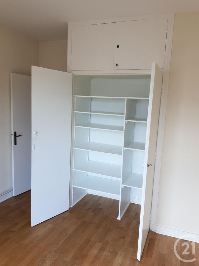 Appartement F5 à louer - 5 pièces - 99.89 m2 - ALENCON - 61 - BASSE-NORMANDIE - Century 21 Harmony