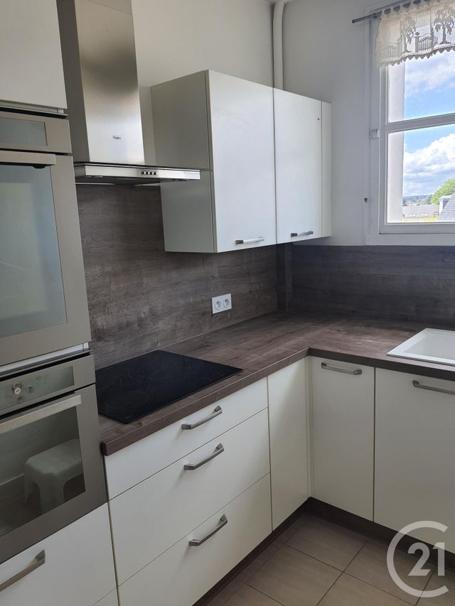 Appartement F5 à louer - 5 pièces - 99.89 m2 - ALENCON - 61 - BASSE-NORMANDIE - Century 21 Harmony