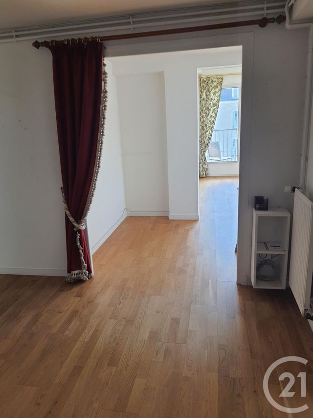 Appartement F5 à louer - 5 pièces - 99.89 m2 - ALENCON - 61 - BASSE-NORMANDIE - Century 21 Harmony