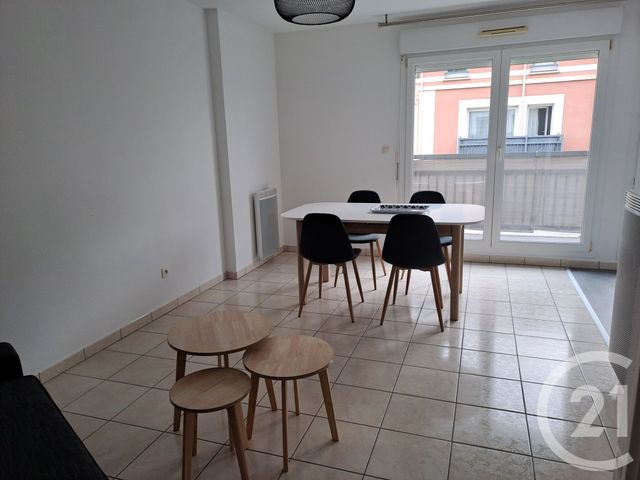 Appartement à louer - 2 pièces - 43.0 m2 - ALENCON - 61 - BASSE-NORMANDIE - Century 21 Harmony