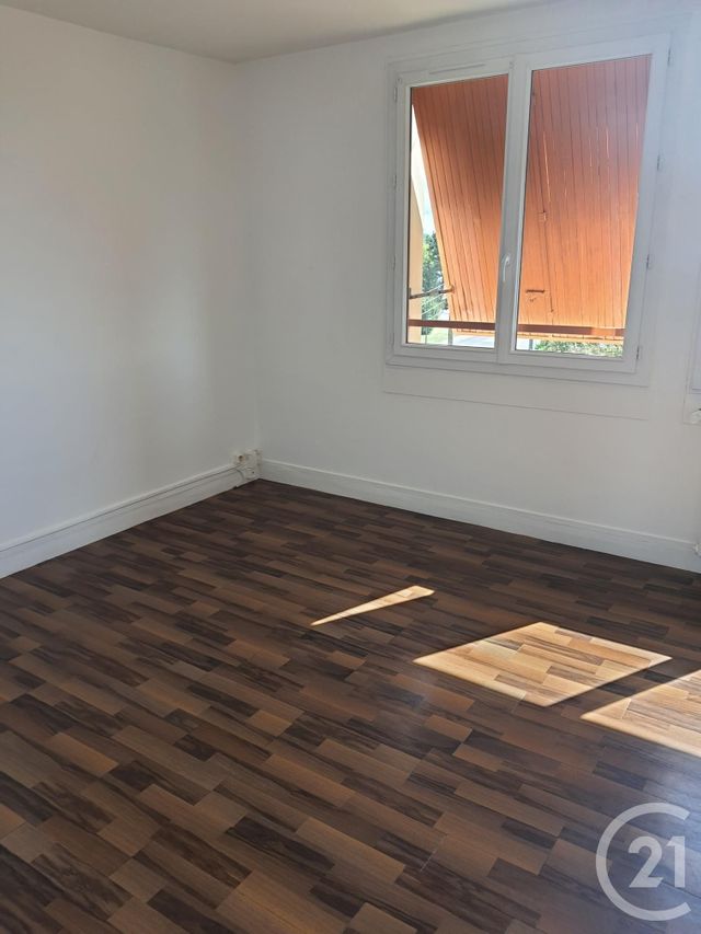 Appartement F3 à louer - 3 pièces - 65.0 m2 - ALENCON - 61 - BASSE-NORMANDIE - Century 21 Harmony
