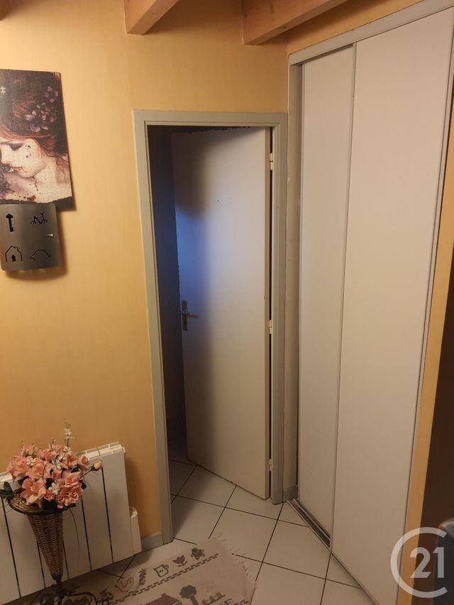 Appartement F3 à louer - 3 pièces - 46.5 m2 - CONDE SUR SARTHE - 61 - BASSE-NORMANDIE - Century 21 Harmony