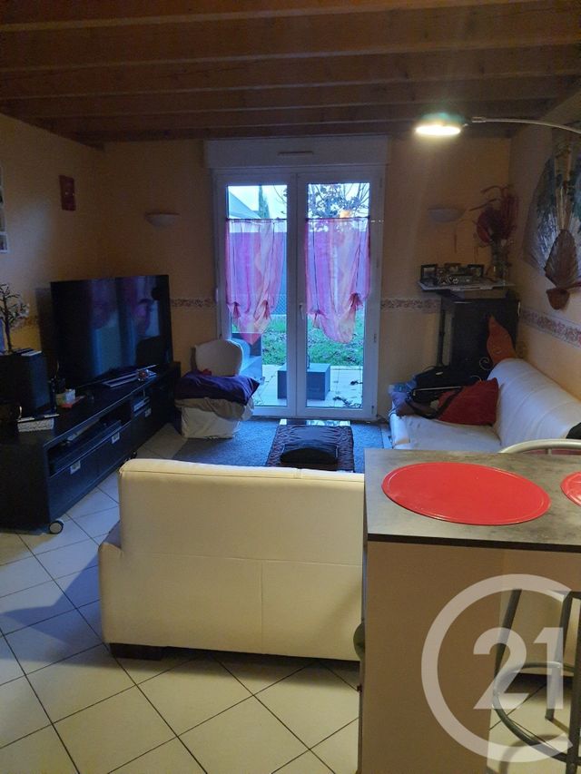 Appartement F3 à louer - 3 pièces - 46.5 m2 - CONDE SUR SARTHE - 61 - BASSE-NORMANDIE - Century 21 Harmony
