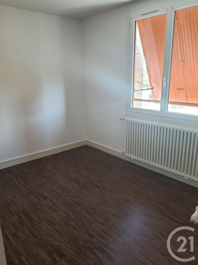 Afficher la photo en grand Appartement F3 à vendre - 3 pièces - 63.11 m2 - ALENCON - 61 - BASSE-NORMANDIE - Century 21 Harmony