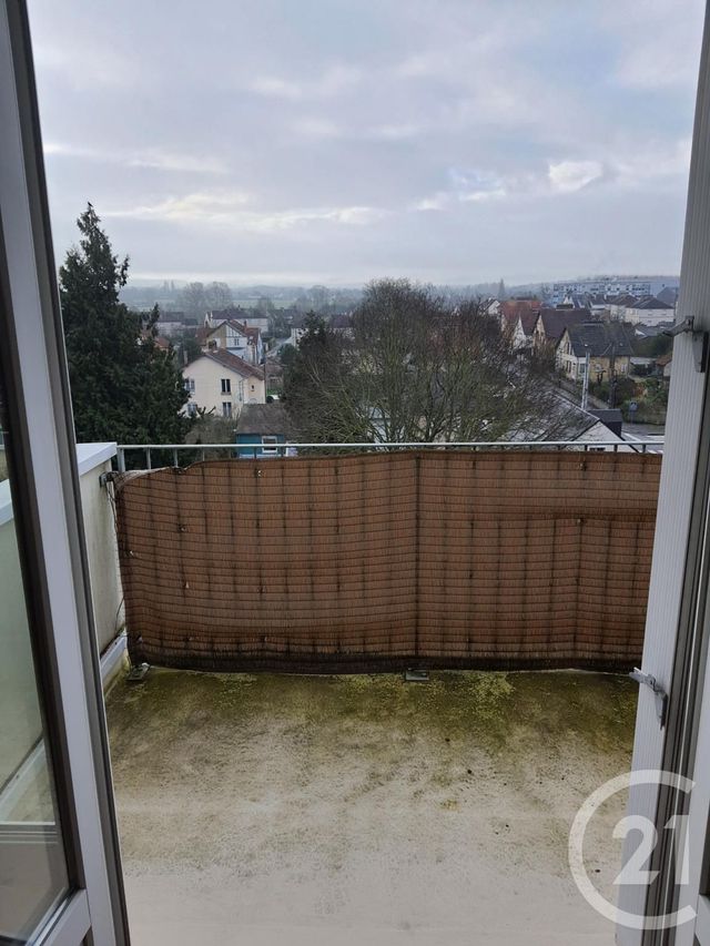 Afficher la photo en grand Appartement F2 à vendre - 2 pièces - 45.45 m2 - ALENCON - 61 - BASSE-NORMANDIE - Century 21 Harmony