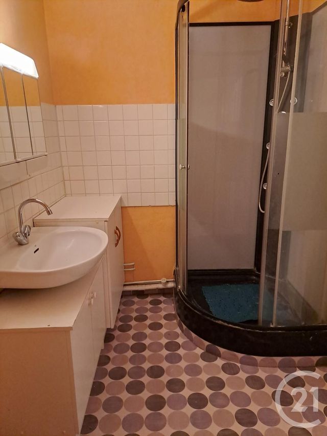 Appartement F3 à vendre - 3 pièces - 69.58 m2 - ALENCON - 61 - BASSE-NORMANDIE - Century 21 Harmony