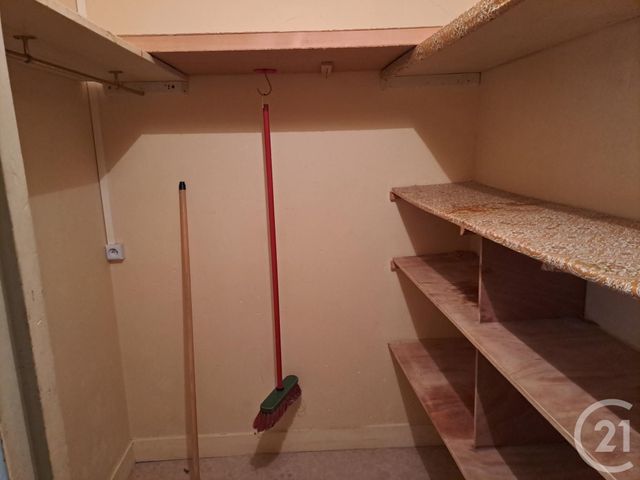 Appartement F3 à vendre - 3 pièces - 69.58 m2 - ALENCON - 61 - BASSE-NORMANDIE - Century 21 Harmony