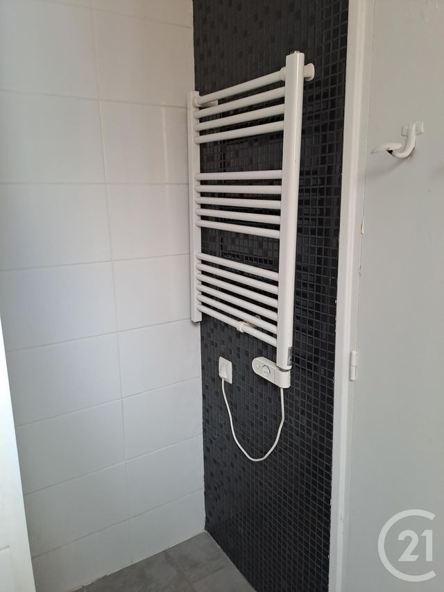 maison à louer - 2 pièces - 45.21 m2 - ALENCON - 61 - BASSE-NORMANDIE - Century 21 Harmony