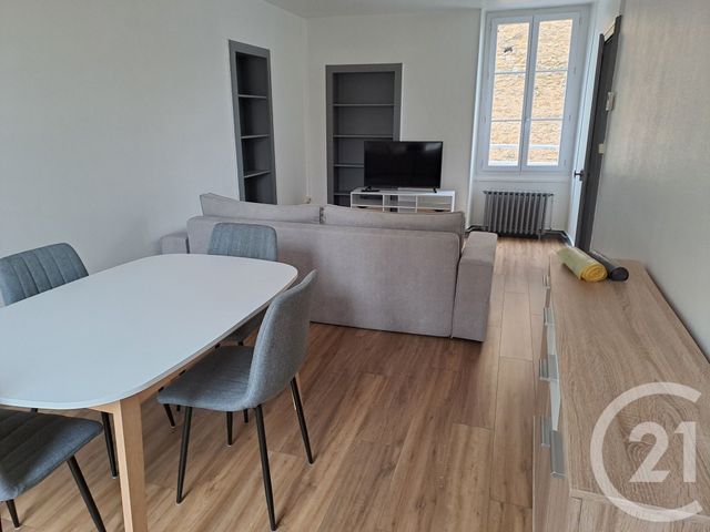Appartement F2 à louer - 2 pièces - 46.35 m2 - ALENCON - 61 - BASSE-NORMANDIE - Century 21 Harmony