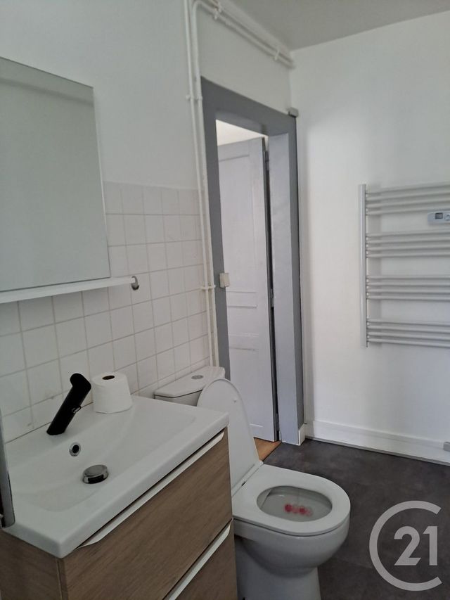 Appartement F2 à louer - 2 pièces - 46.35 m2 - ALENCON - 61 - BASSE-NORMANDIE - Century 21 Harmony