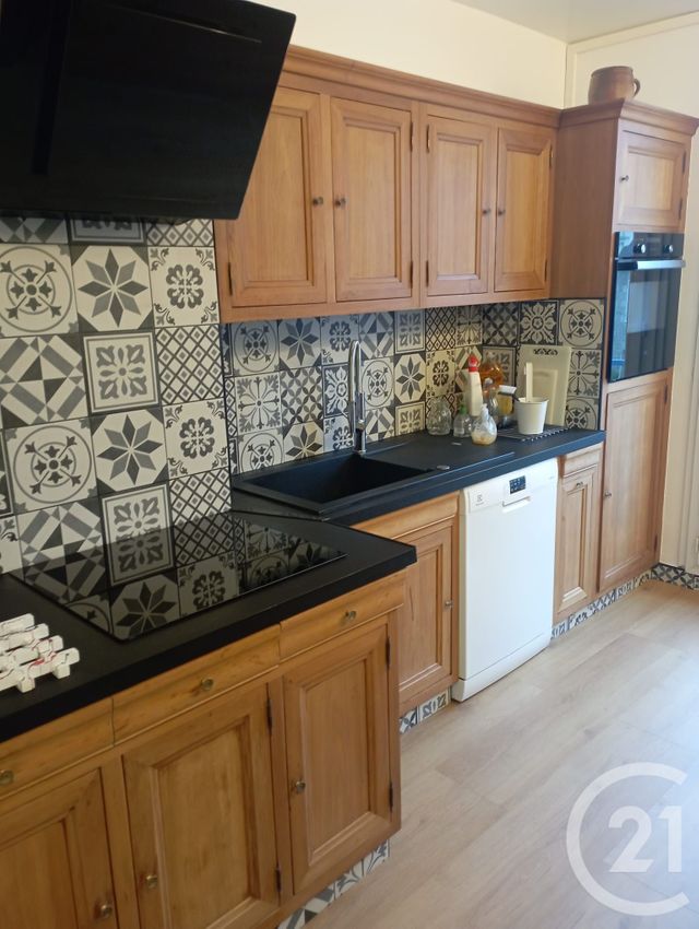 Appartement F4 à louer - 4 pièces - 78.39 m2 - ALENCON - 61 - BASSE-NORMANDIE - Century 21 Harmony