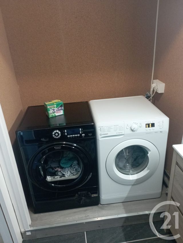 Appartement F4 à louer - 4 pièces - 78.39 m2 - ALENCON - 61 - BASSE-NORMANDIE - Century 21 Harmony