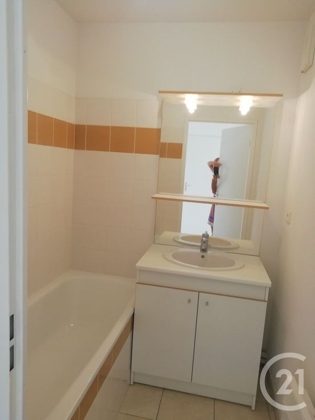 Appartement F2 à louer - 2 pièces - 35.29 m2 - ALENCON - 61 - BASSE-NORMANDIE - Century 21 Harmony