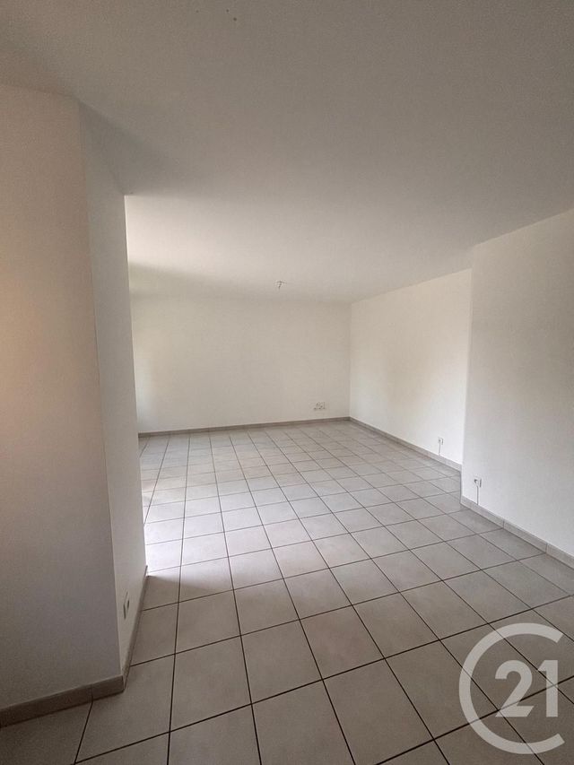 maison à louer - 3 pièces - 68.0 m2 - ALENCON - 61 - BASSE-NORMANDIE - Century 21 Harmony