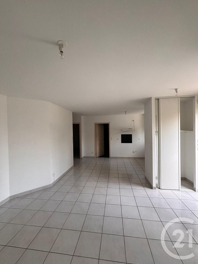 maison à louer - 3 pièces - 68.0 m2 - ALENCON - 61 - BASSE-NORMANDIE - Century 21 Harmony