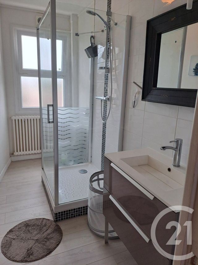 Appartement F1 bis à louer - 2 pièces - 45.22 m2 - ALENCON - 61 - BASSE-NORMANDIE - Century 21 Harmony