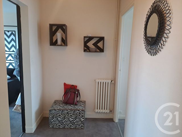 Appartement F1 bis à louer - 2 pièces - 45.22 m2 - ALENCON - 61 - BASSE-NORMANDIE - Century 21 Harmony