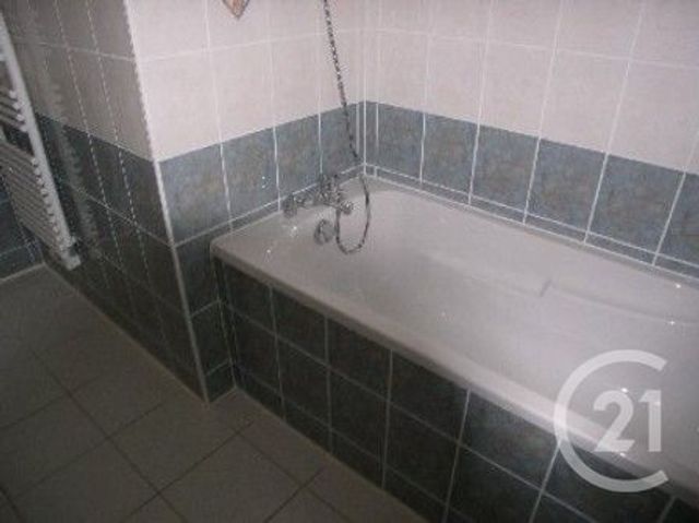 maison à louer - 4 pièces - 78.0 m2 - ALENCON - 61 - BASSE-NORMANDIE - Century 21 Harmony