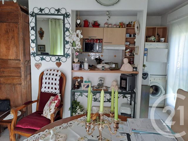 Appartement F3 à vendre - 3 pièces - 54.09 m2 - ALENCON - 61 - BASSE-NORMANDIE - Century 21 Harmony