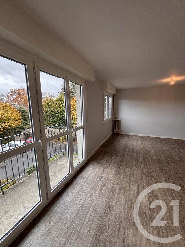 Appartement F4 à louer - 4 pièces - 73.88 m2 - ALENCON - 61 - BASSE-NORMANDIE - Century 21 Harmony